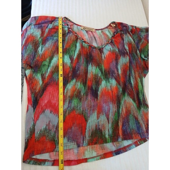 Democracy Top Womens Red Multicolor Dolman Sleeve Size Medium‎ Casual - Picture 8 of 15